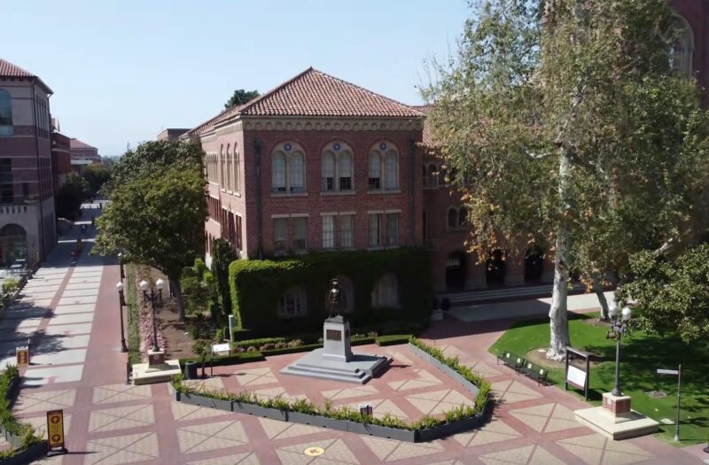 University of Southern California (USC)